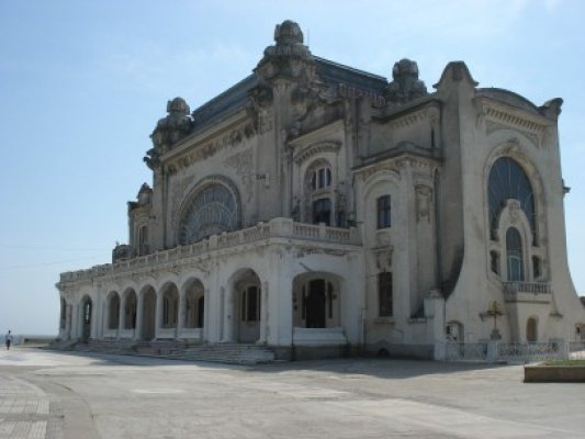 Cazinoul Constanţa nu mai este de vânzare! Mazăre: M-am sucit, ar fi mai convenabil ca investitorii să se asocieze cu primăria